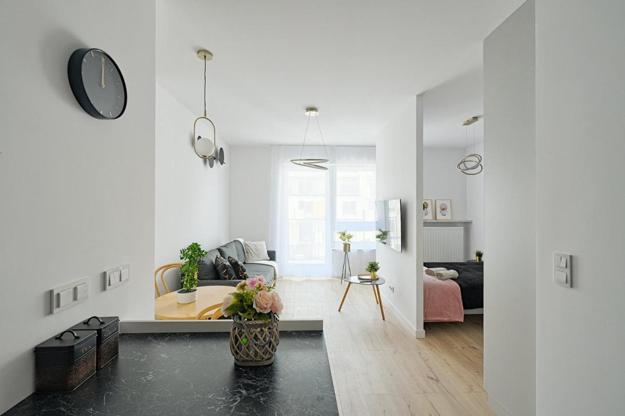 Optykow 3A Cozy Studio Promenada Apartment Varşovia Exterior foto