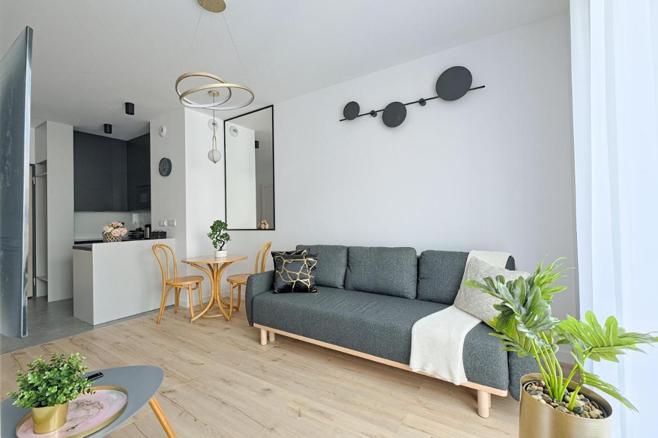 Optykow 3A Cozy Studio Promenada Apartment Varşovia Exterior foto