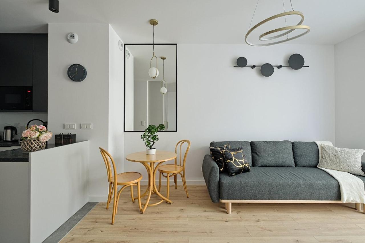 Optykow 3A Cozy Studio Promenada Apartment Varşovia Exterior foto